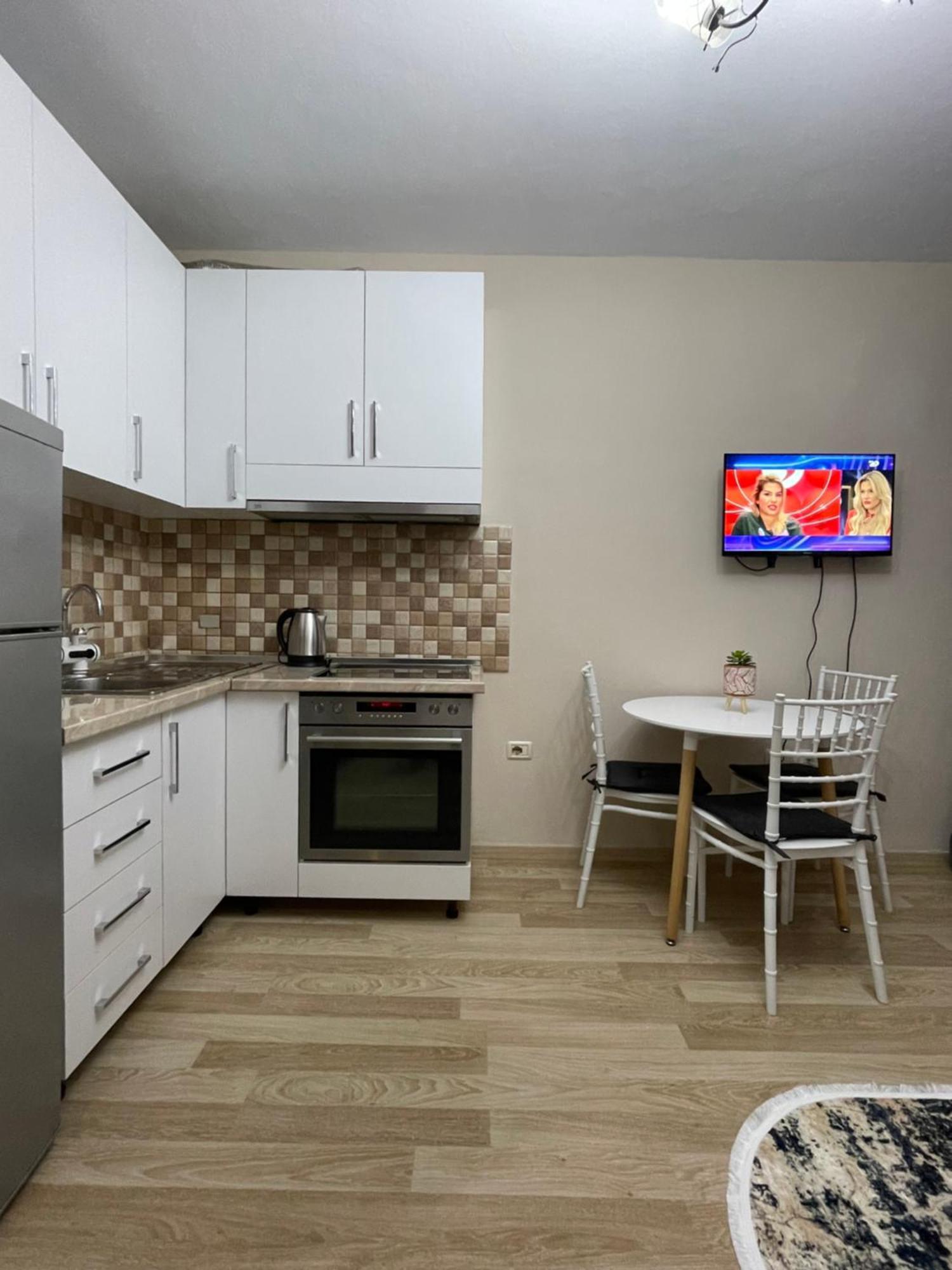Comfort Apartment City Center טיראנה מראה חיצוני תמונה